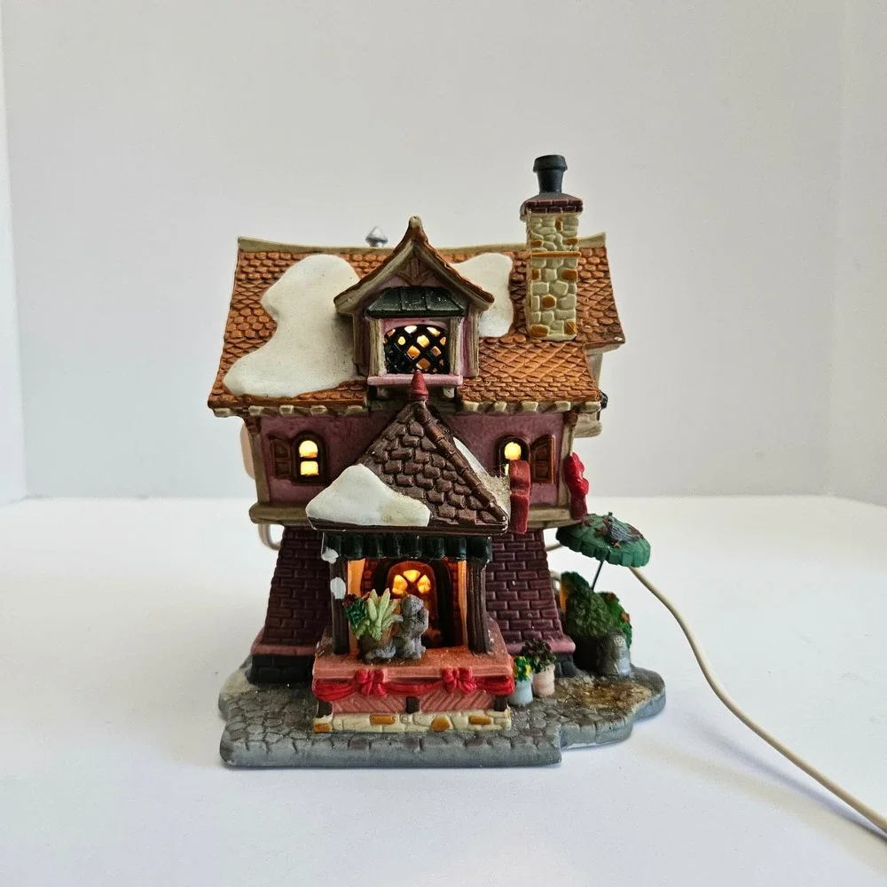 Lemax Coventry Cove 2003 Charlotte's Flower Shop Porcelain Lighted House Village